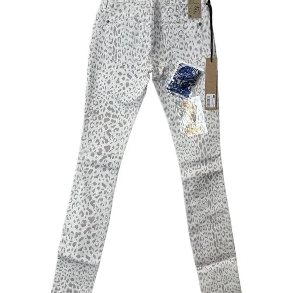 NWT jacquard print skinny black magic jeans